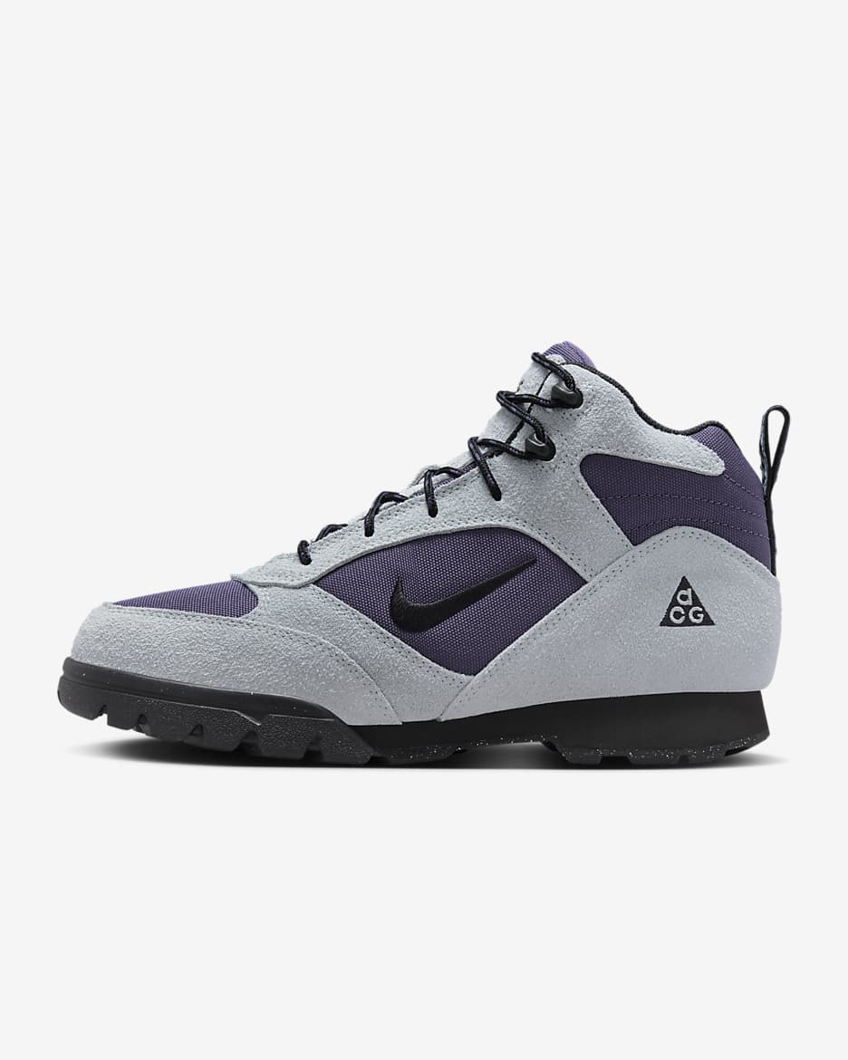 Nike ACG Torre Mid Waterproof Men s Shoes. Nike CH